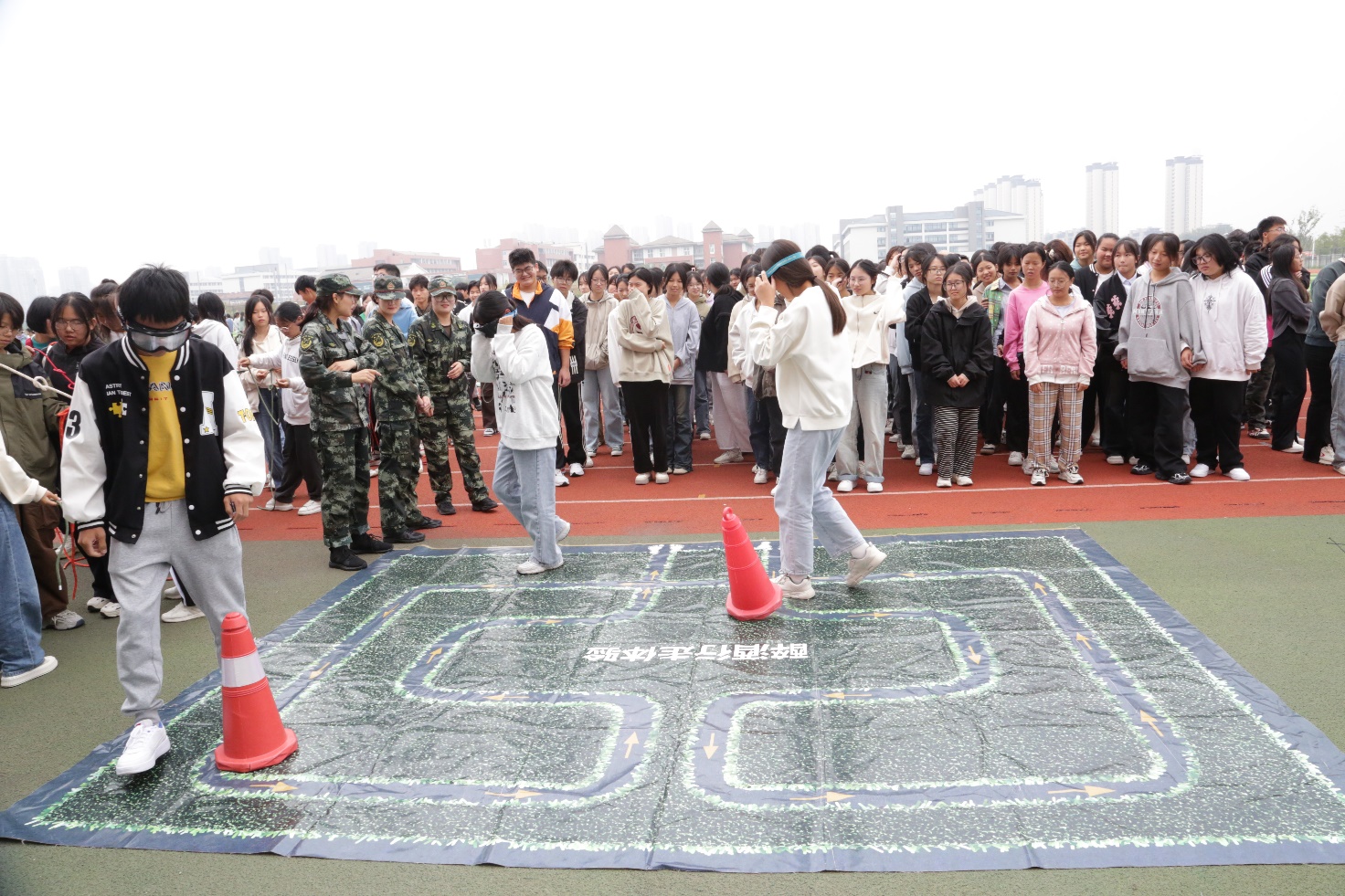 图片 7 图片 7