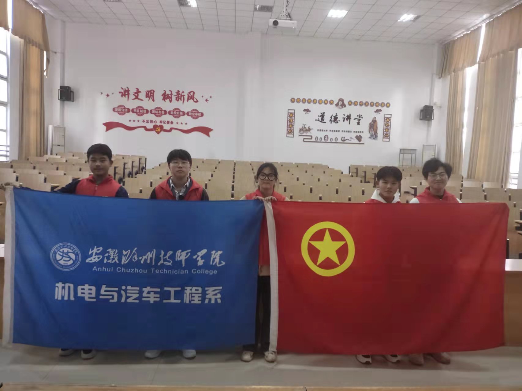 微信图片_20220308091402.jpg 微信图片_20220308091402.jpg