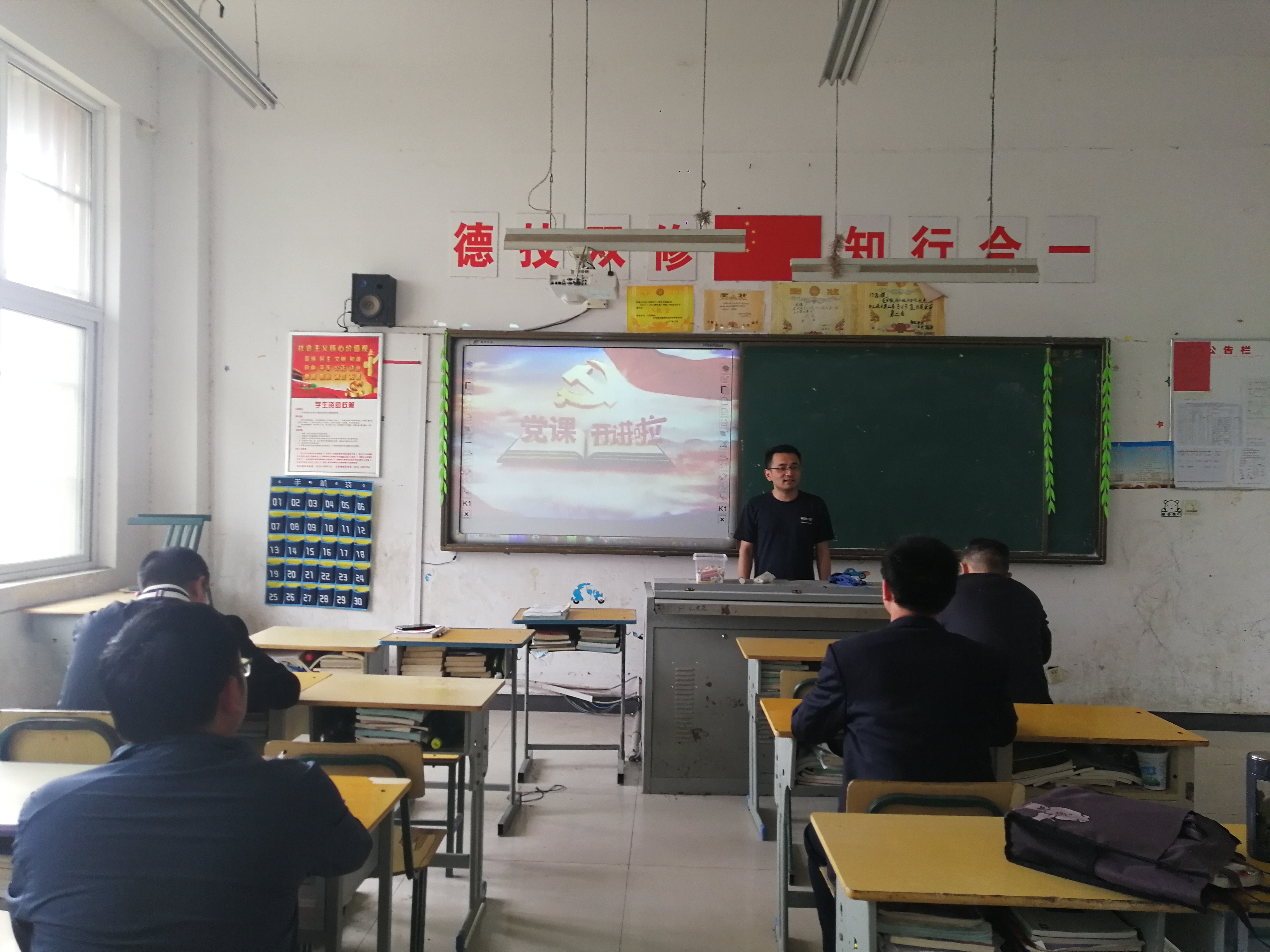 微信图片_20220530124213.jpg 微信图片_20220530124213.jpg