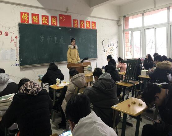 @~)87NXI4YFNDXJ)IU8B}1V_副本.jpg