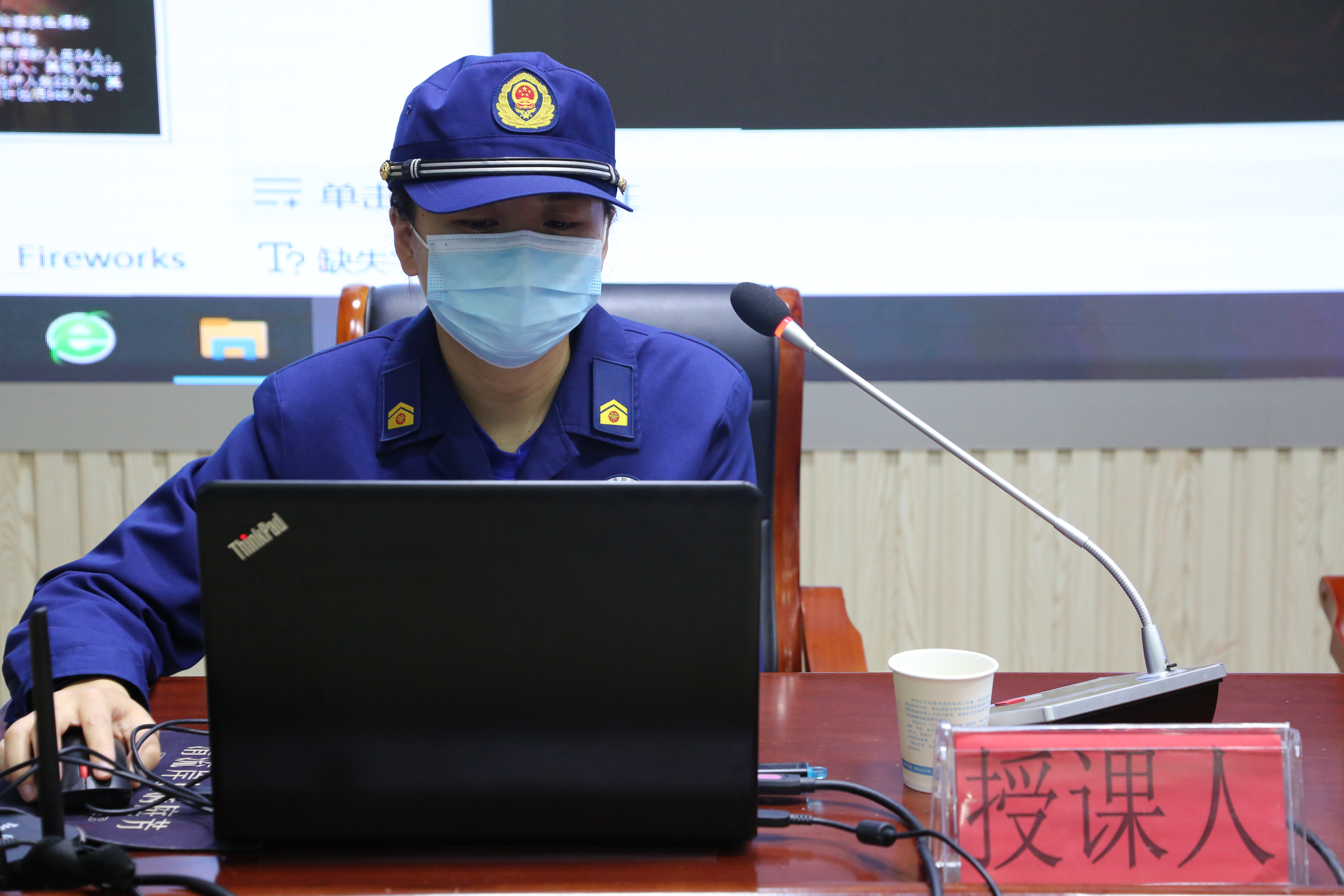 2022.11.11 土木楼消防知识讲座 081.JPG 2022.11.11 土木楼消防知识讲座 081.JPG