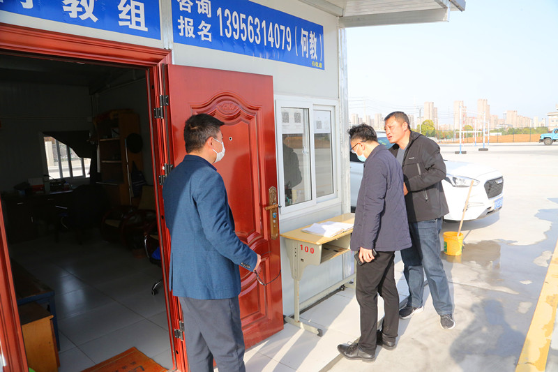 2022.3.27玲珑湾检查、疫情防控检查 114.JPG 2022.3.27玲珑湾检查、疫情防控检查 114.JPG