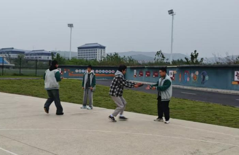 图片2.png 图片2.png