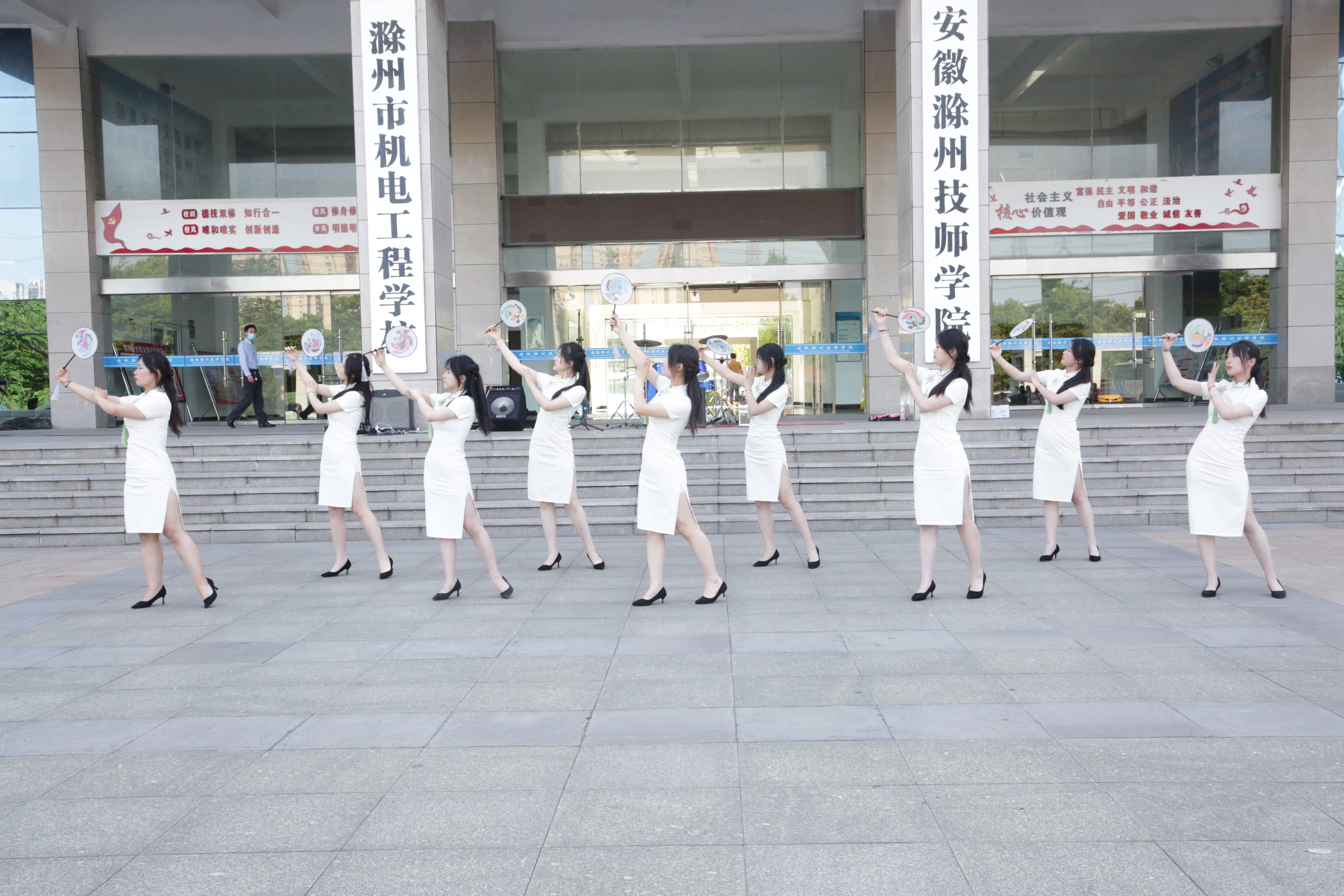 2024.5.13 社团文化艺术节 143.JPG 2024.5.13 社团文化艺术节 143.JPG